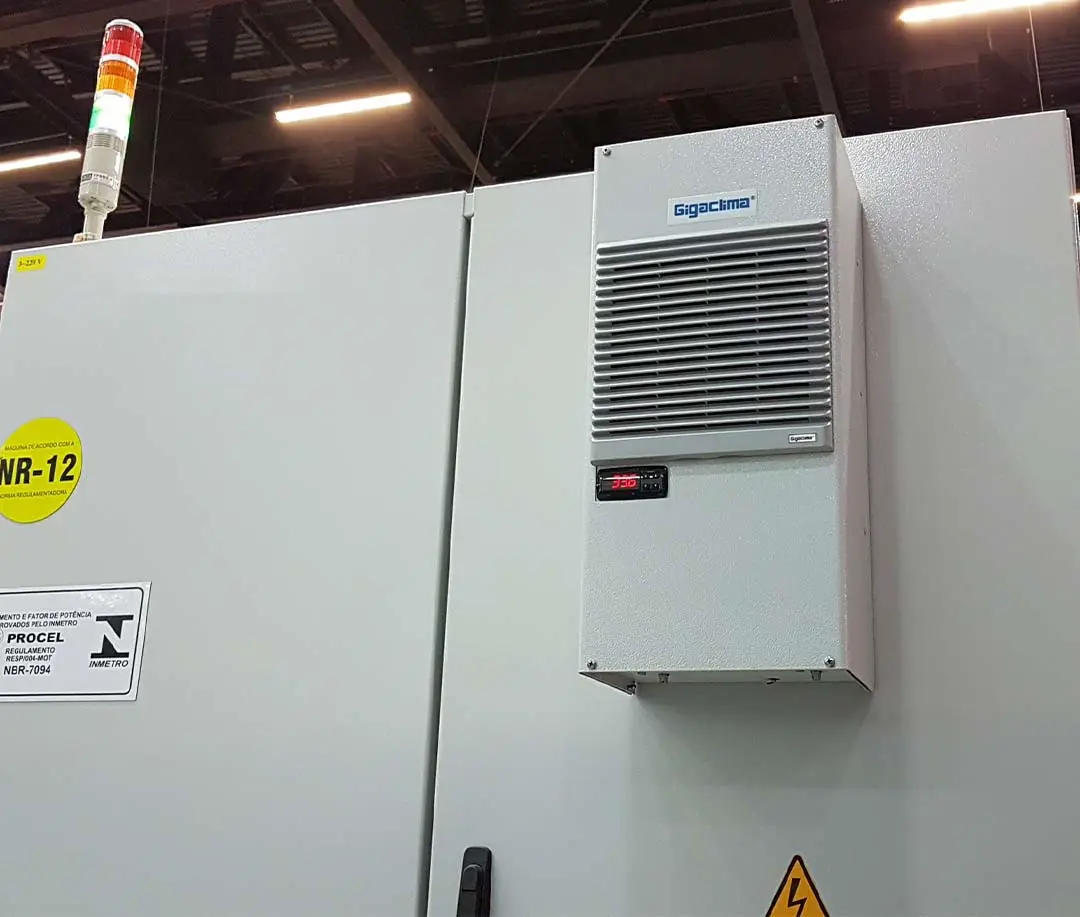 Refrigerador Indoor para componentes eletrônicos